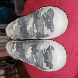 Camo Print Steve Madden Slip-on Shoes